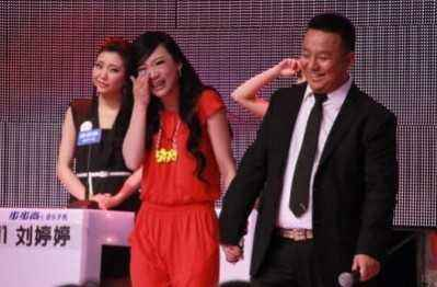 非诚勿扰|《非诚勿扰》王佳：新婚2月就把刀对准熟睡的丈夫，没钱就得死？