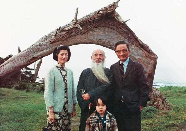 对联|妙不可言的嵌名对联，既有文采又有趣味，让人眼前一亮