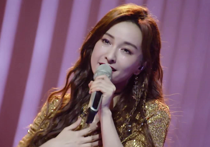 乘风破浪的姐姐|来到《向往的生活》后，吴昕全程说个不停，哪有绝对的人狠话不多