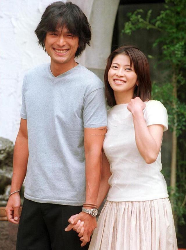 东爱 男神江口洋介 48岁被传背叛婚姻 52岁皱纹横生令人心疼 腾讯新闻