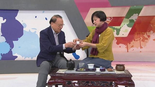 tvb|89岁TVB金牌主持离巢，不获续约备感失望，为无线TOP10员工