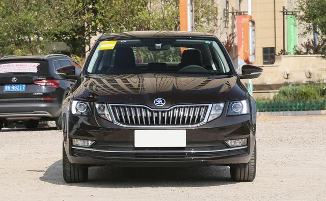 10万级德系车还看宝来斯柯达明锐性价比更高配9英寸大屏天窗