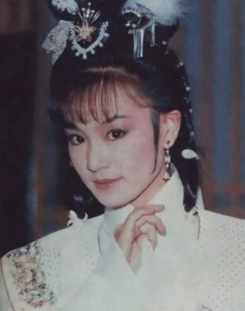 刘雪华|20岁的刘雪华究竟有多美？看第一眼以为是林青霞，看第二眼要窒息