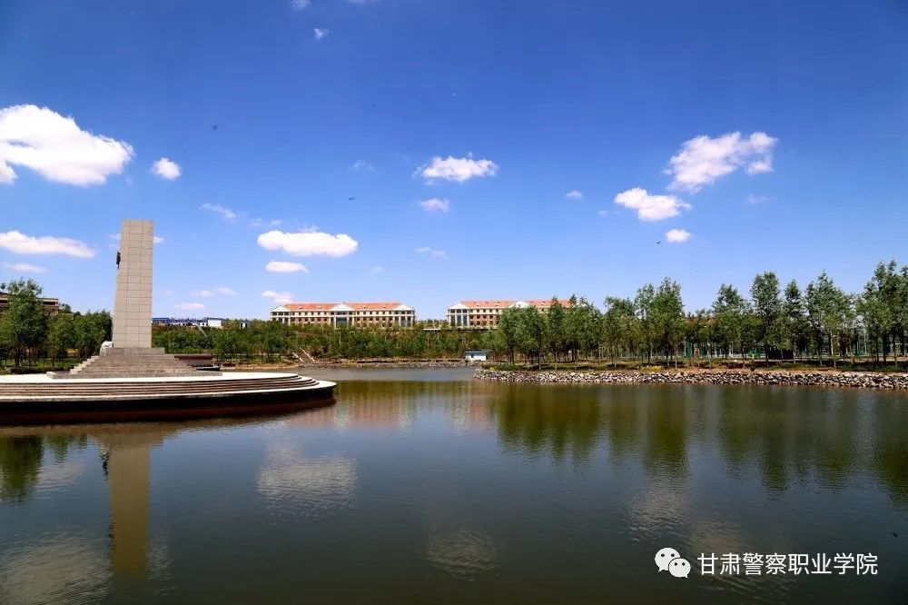 武汉警官职业学院风景图片