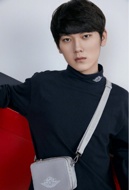 这就是牌面阿水成airdior限定代言人看到宣传图网友不淡定了