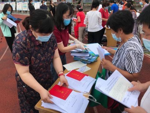 毕业典礼|一场特殊的小学毕业典礼