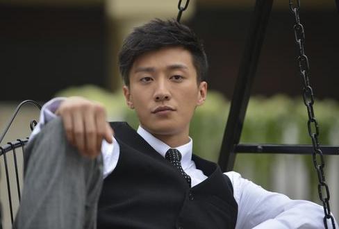 2016年深夜乔任梁在家中去世原来早在之前就有端倪