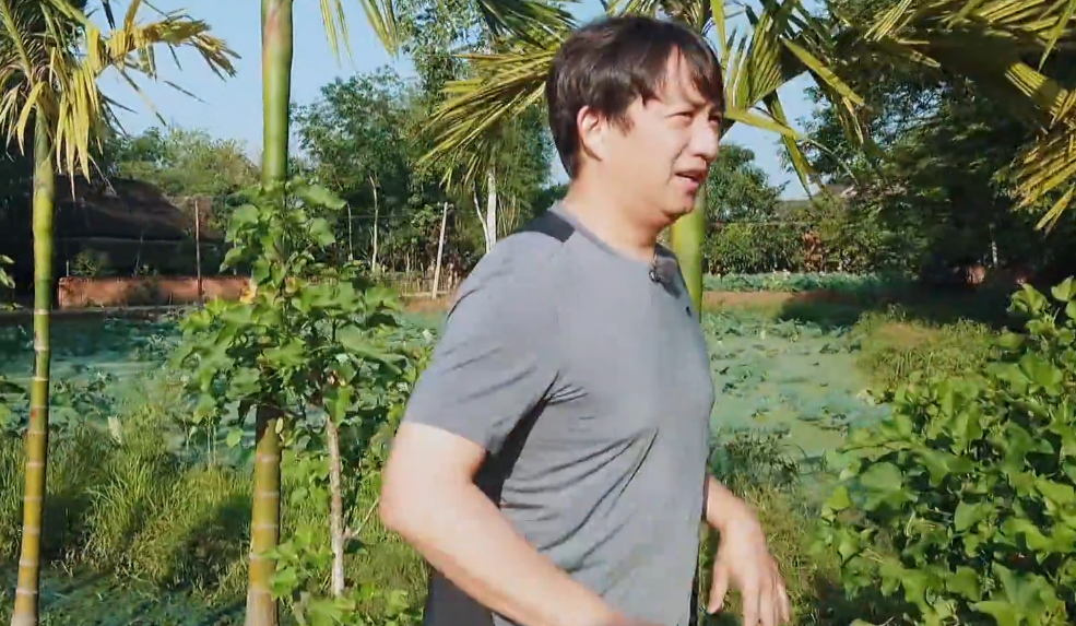 黄磊早起跑步5000米很厉害看完视频我要夸奖摄影师了