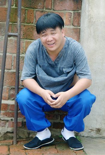 赵本山|“戏弄”李咏，爆红后拒绝赵本山，东北笑星孙小宝到底有何本事？