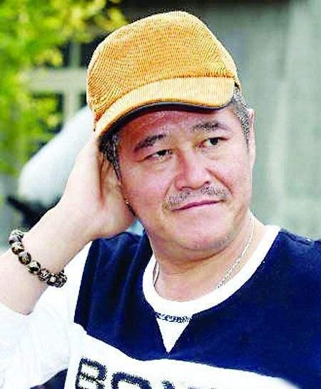赵本山|“戏弄”李咏，爆红后拒绝赵本山，东北笑星孙小宝到底有何本事？