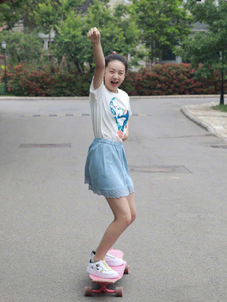 森碟|田亮一家广告大片出炉，森碟却大变样？网友：没有了家的感觉