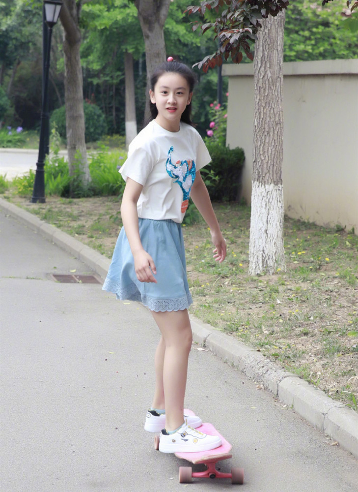 森碟|田亮一家广告大片出炉，森碟却大变样？网友：没有了家的感觉