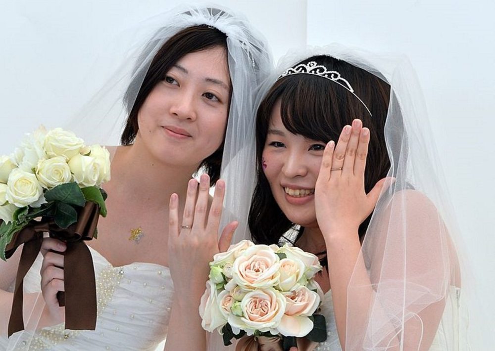 泰国_时政|泰国同性婚姻合法化草案通过，佛系国度怎么看LGBT