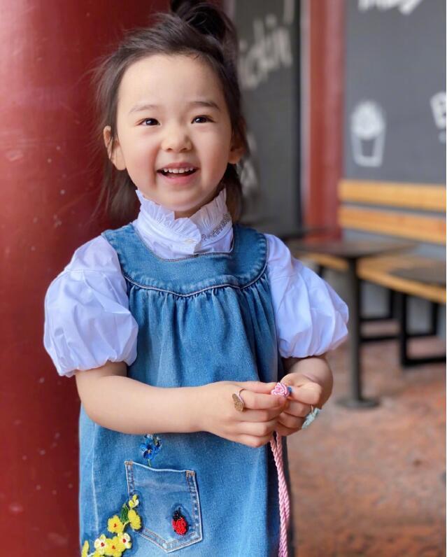 董璇|高云翔 董璇已成陌路人？网曝董璇和小鲜肉搂抱亲密疑有新欢