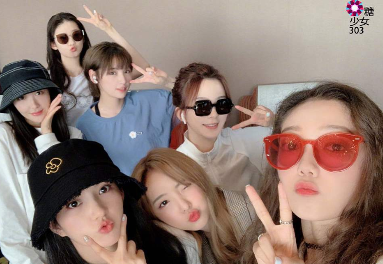 杨超越|杨超越啃排骨，猛女吃法打了多少女明星的脸啊！