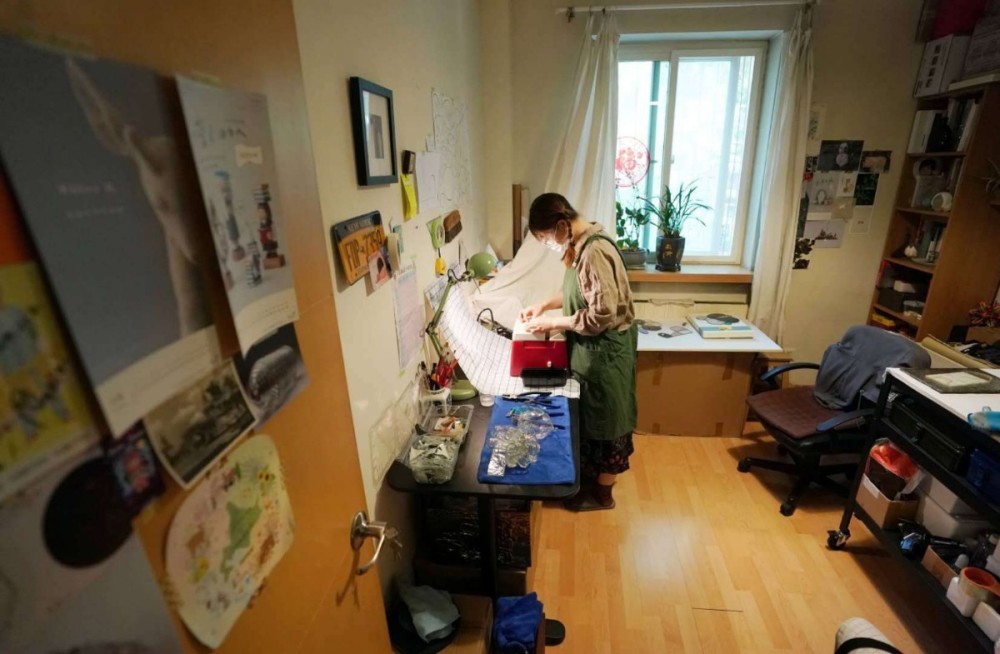 杜蒙|用玻璃讲故事的北京女孩