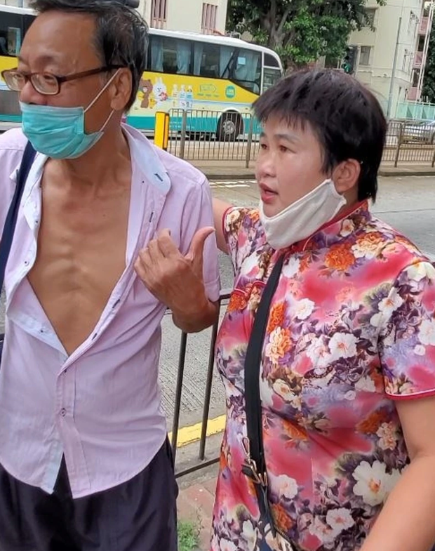 窦骁|赌王再传私生女？60岁大妈现身灵堂自曝身份，说话却颠三倒四