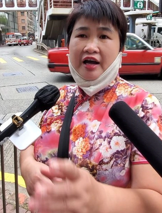 窦骁|赌王再传私生女？60岁大妈现身灵堂自曝身份，说话却颠三倒四