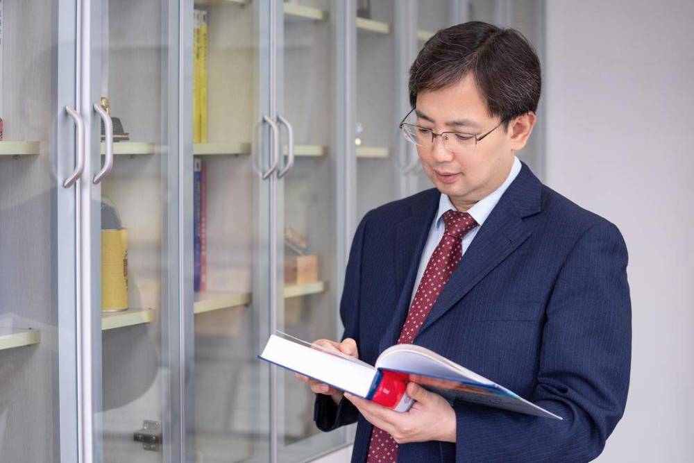 南大人工智能学院院长周志华高科技的另一面是返璞归真