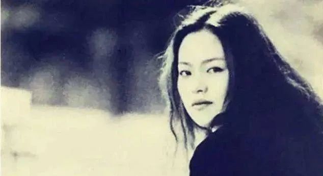 高晓松|20年前，筠子一身红衣去世，为何高晓松和汪峰都脱不了干系？