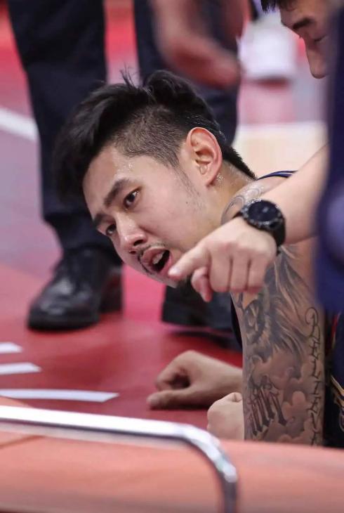 纹着耶稣的mvp广东两球员上榜中国现役纹身球员最强阵容