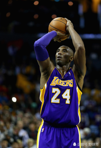 30岁的杜兰特场均2665詹姆斯场均2567科比什么数据