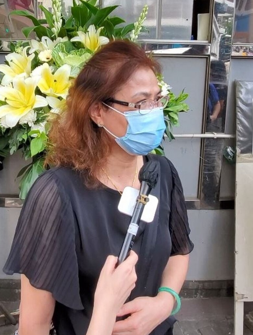 何鸿燊|赌王设灵引近百人围观，昔日员工场外致哀，六旬大妈冒充私生女！