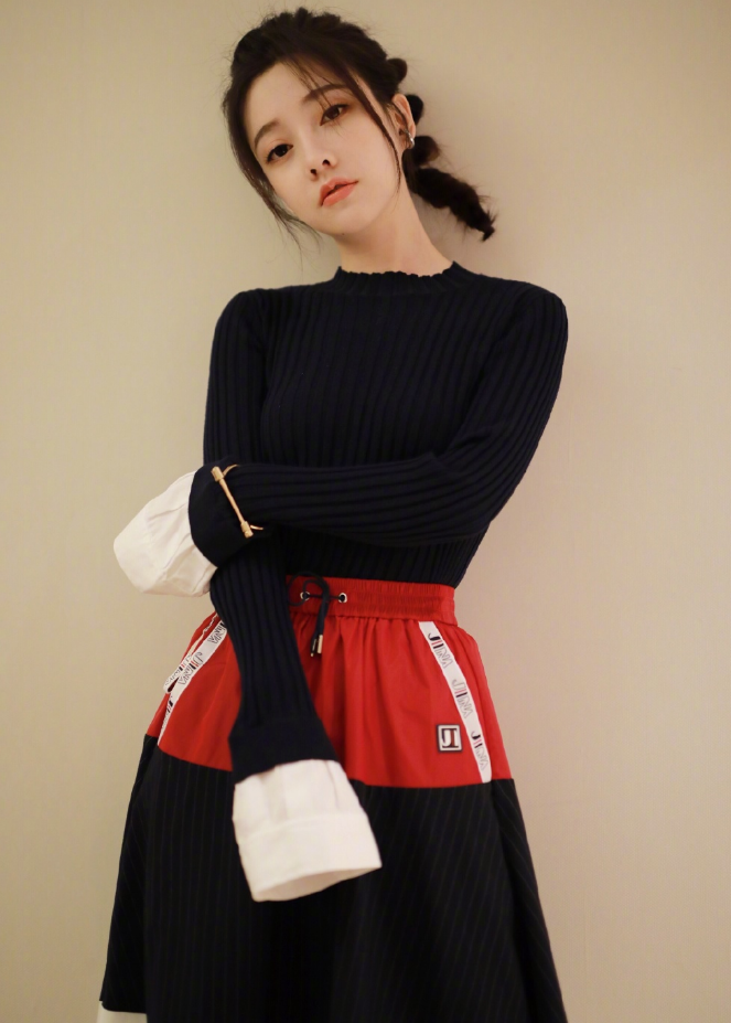 冯提莫|论“敢穿”只服冯提莫，看她穿5cm热裤后：这算啥1米5？