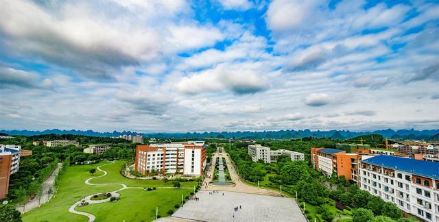 2020广西艺考理工生_最新!2020广西高考录取分数线出炉!一本理工类496分