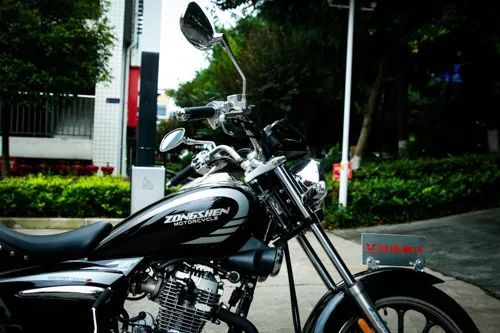 宗申z0s150-53测评报告:诠释机车的"新追求"