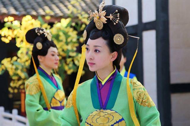 出道23年不温不火,如今36岁很美却还是单身|姜鸿|黄小蕾