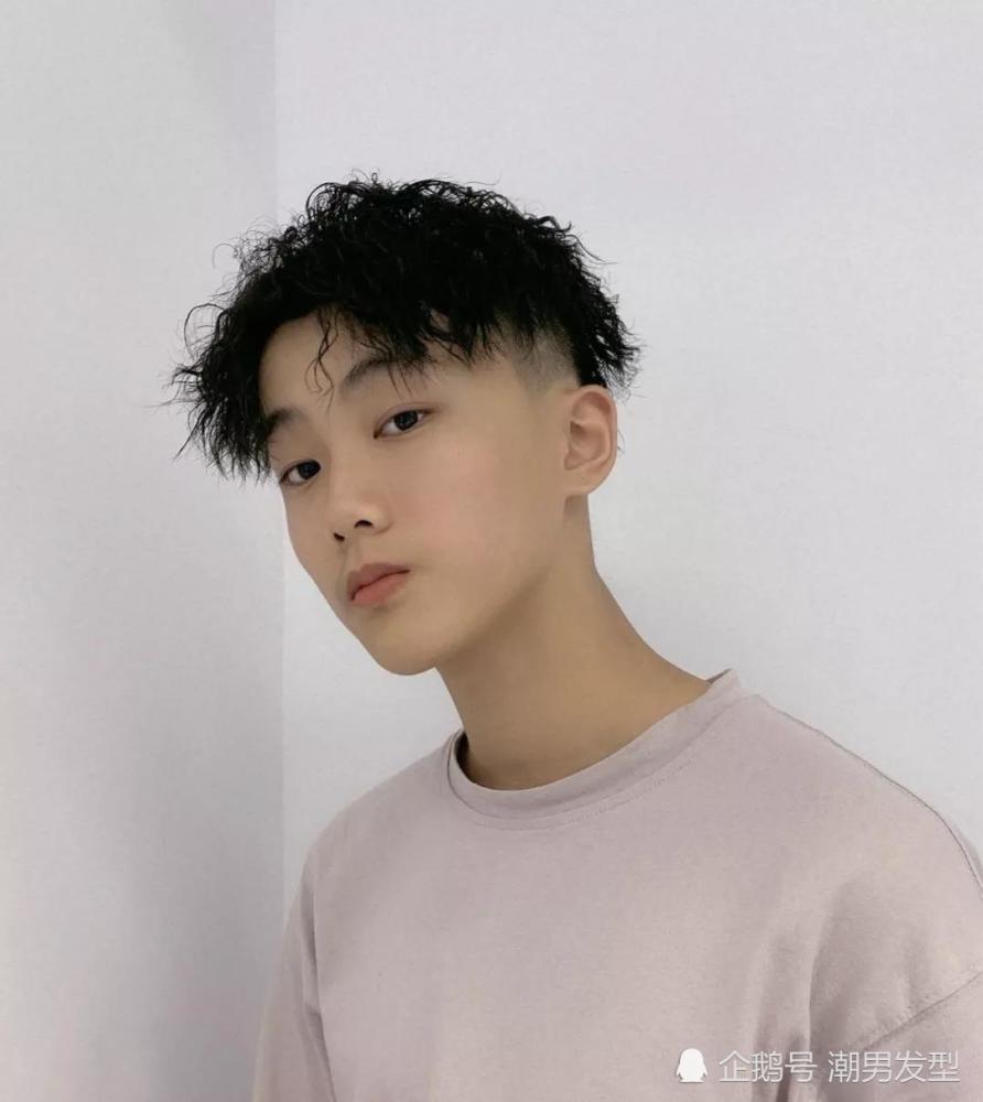 2020最新男生发型参考去理发店别只会说剪短点了