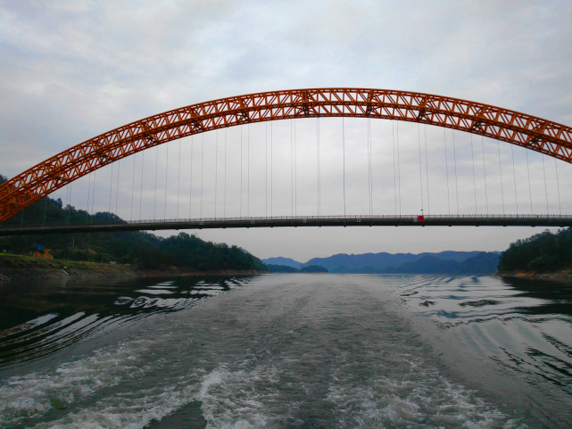 千岛湖,又名新安江水库