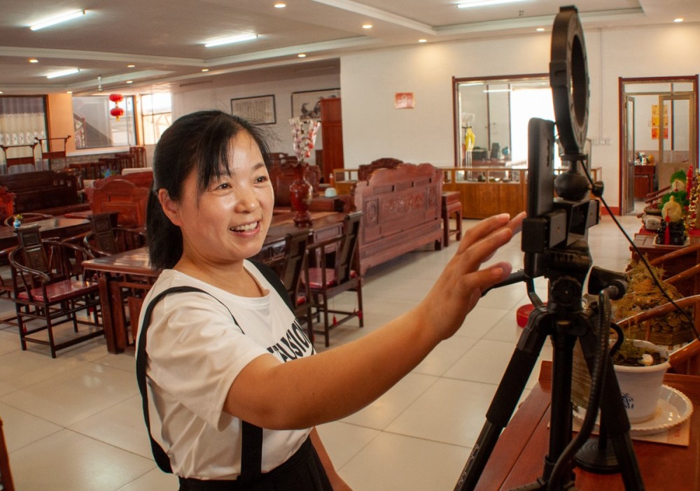 京杭大运河|这个大运河上的著名商埠，用指尖上的“非遗”助全镇脱贫致富