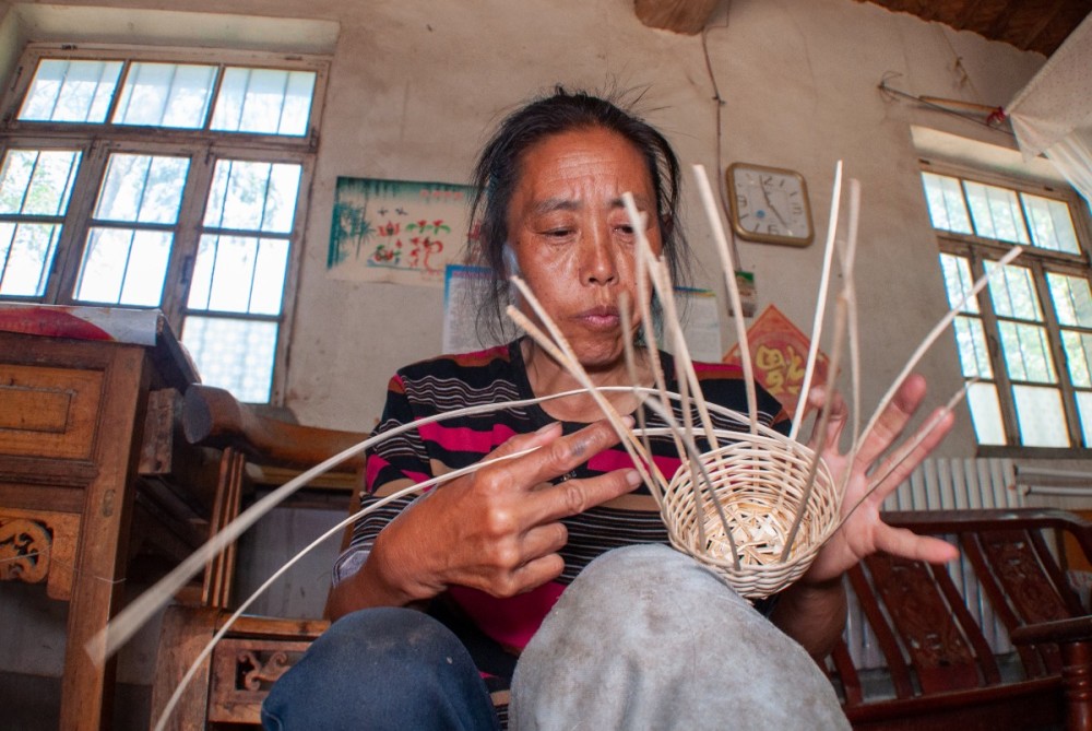 京杭大运河|这个大运河上的著名商埠，用指尖上的“非遗”助全镇脱贫致富
