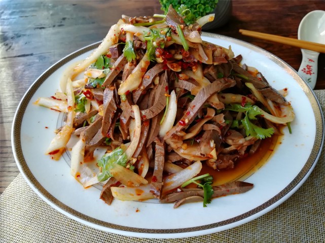 夏季天热想吃肉,分享10道凉拌荤菜的做法,吃着香又解馋,还不腻