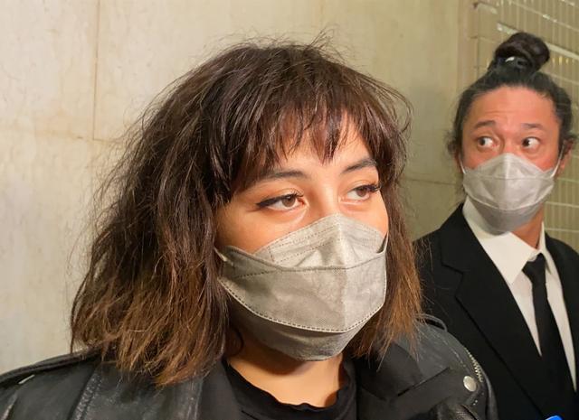 何超仪|赌王葬礼子女们全累垮，离场时个个双眼无神，画面曝光不忍目睹