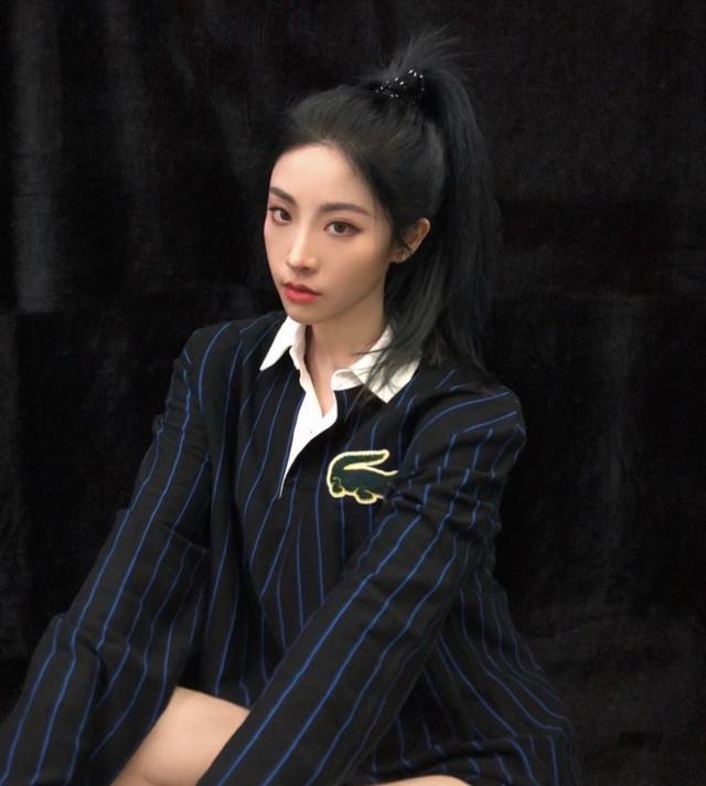 安崎当队长后升二番特权引反感坐实皇族身份