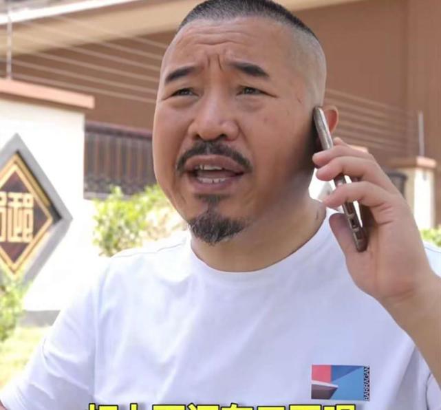 《乡村爱情》13拍摄疑云,王小利留起头发,刘能真的要换人了吗