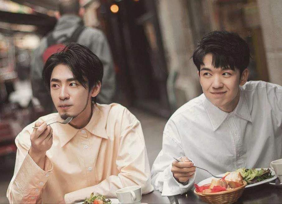 郑云龙|仝卓工作室喊话郑云龙，质疑毕业资格，实则是自己复出铺路？