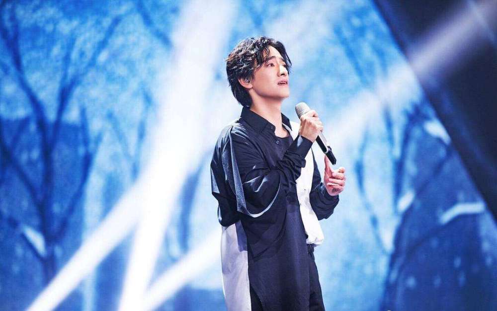 郑云龙|仝卓即将复出，工作室连曝郑云龙猛料：毕业论文造假，暗箱操作户口编制