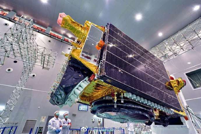 亚太6d|刷新多项纪录！来看看昨晚上天的亚太6D通信卫星到底有多硬核？