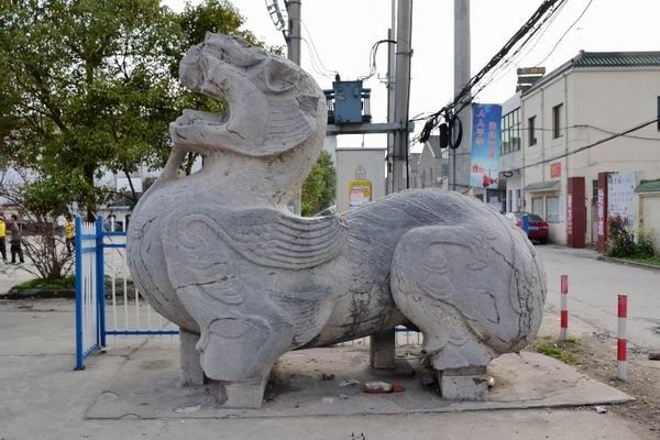 南朝陵墓石刻|朱博文评《六朝遗韵》︱在齐梁的星空下