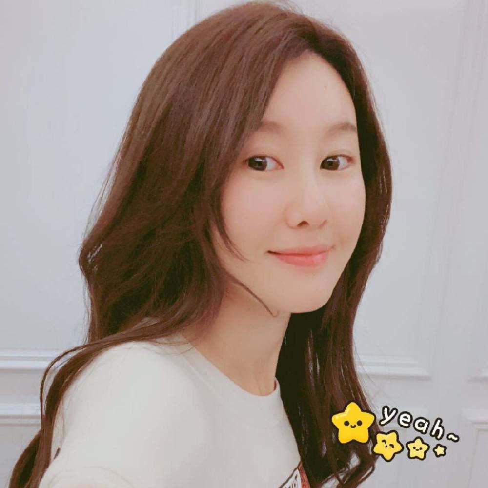 马蓉|马蓉发文辟谣，否认反对王宝强结婚，暗讽其恋情为“臭鱼找烂虾”