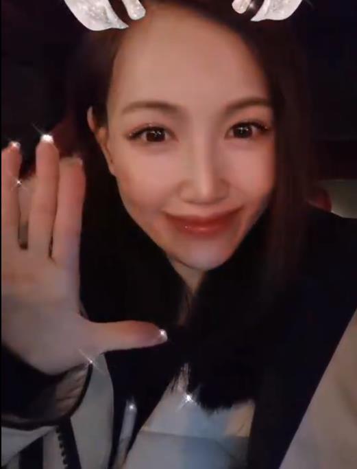 马蓉|马蓉发文辟谣，否认反对王宝强结婚，暗讽其恋情为“臭鱼找烂虾”