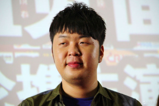 杜海涛代言翻车,姐姐直播骂受害人,前景堪忧?