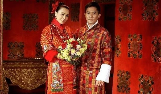 同是世纪婚礼 梁朝伟刘嘉玲份子钱0万 黄晓明ab大婚放了4个保险箱 腾讯新闻