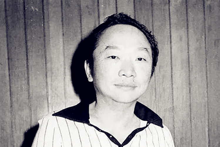 古龙|金庸给古龙写信约稿，古龙看完信，半天不说一句话