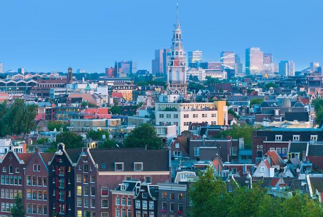 荷兰|一年净赚2400亿！荷兰再次让全世界刮目相看，不是光刻机