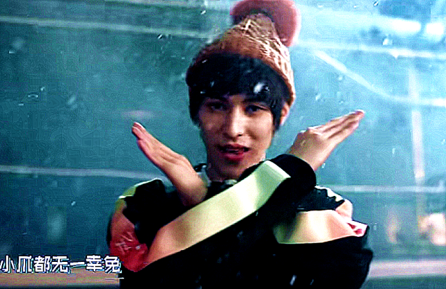 少年之名 Mv上线 又一人拿了皇族剧本 比张艺凡还过分 少年之名 Mv 剧本 郭敬明 张艺兴